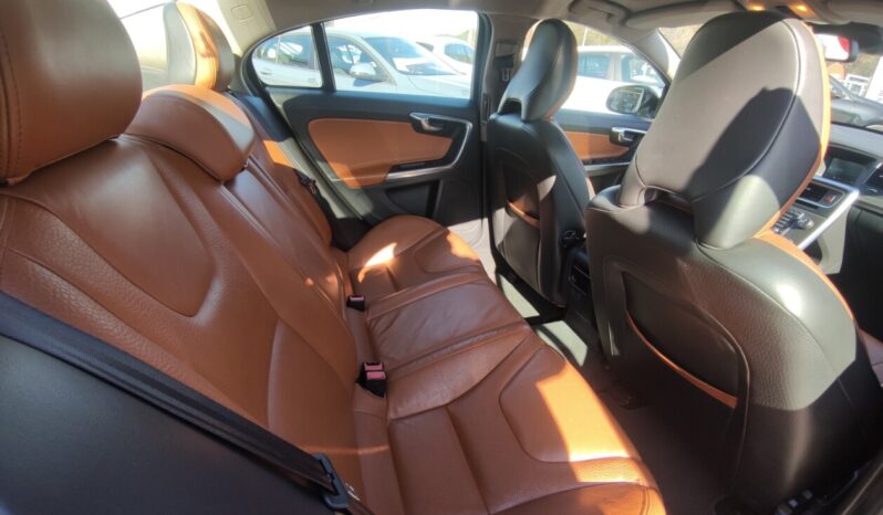 Volvo S60 T5 SUMMUM full