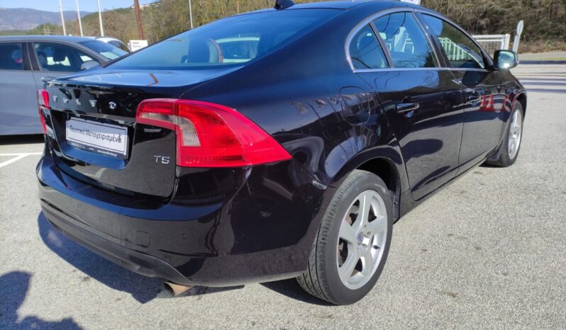 Volvo S60 T5 SUMMUM full