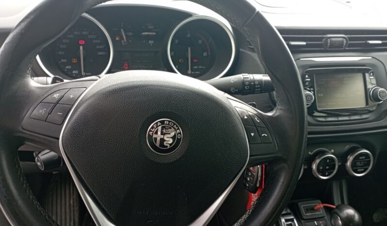 Alfa Romeo Giulietta 1.6 JTD 120hp AUTO-ΕΛΛΗΝΙΚΗΣ ΑΝΤΙΠΡΟΣΩΠΕΙΑΣ full
