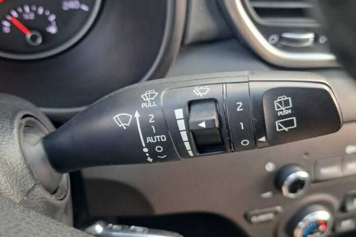 Kia Sportage 1.6D 2WD Upgrade 48V Hybrid DSL 136hp ΕΛΛΗΝΙΚΗΣ ΑΝΤΙΠΡΟΣΩΠΕΙΑΣ full