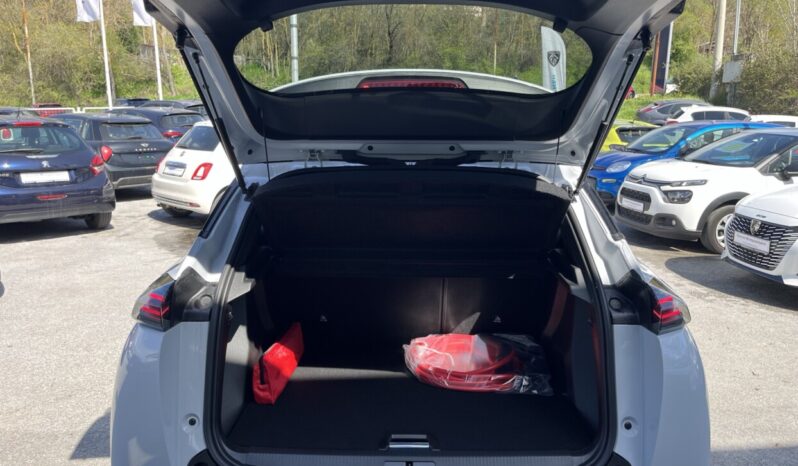 PEUGEOT e 2008 FL 156hp (54 KW) ALLURE full