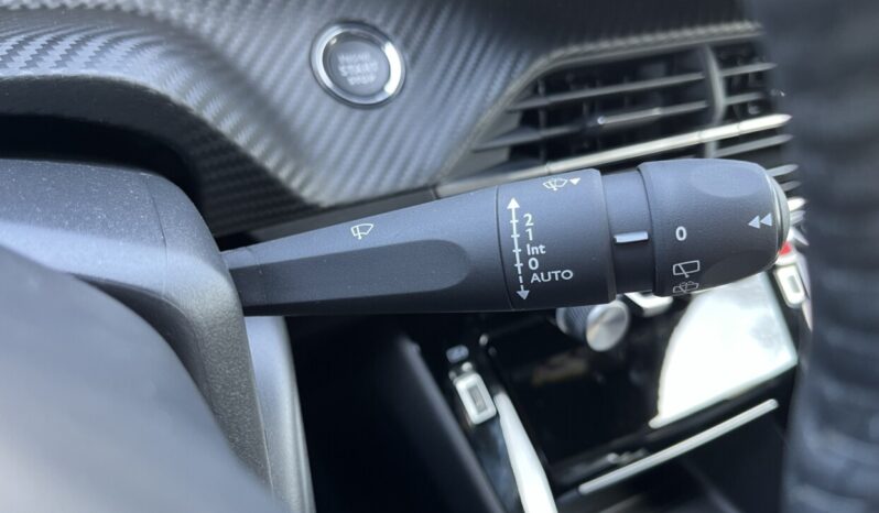 PEUGEOT e 2008 FL 156hp (54 KW) ALLURE full