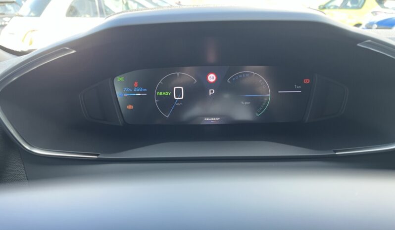 PEUGEOT e 2008 FL 156hp (54 KW) ALLURE full