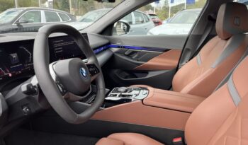 BMW 550e xDrive Sedan G60 (Π) full