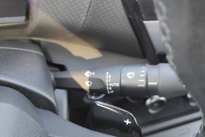 CITROEN C4 1.2 Auto 130hp 5D full