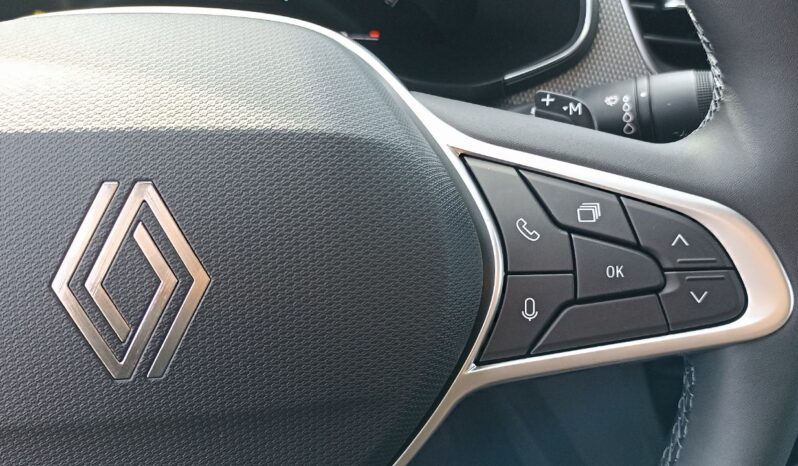 Renault ARKANA Techno Mild Hybrid 140hp EDC full