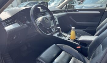 VOLKSWAGEN PASSAT S/W 2.0 TDI BlueMotion full