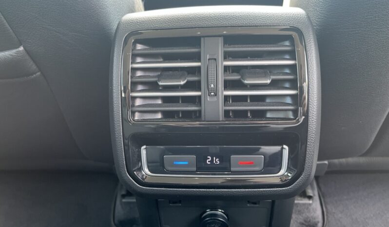 VOLKSWAGEN PASSAT S/W 2.0 TDI BlueMotion full