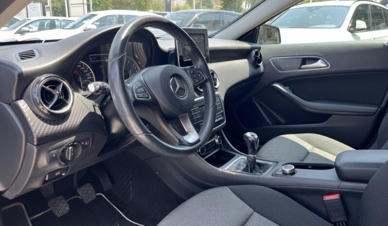 Mercedes-Benz GLA180 1.6 ΕΛΛΗΝΙΚΟ (Π) full