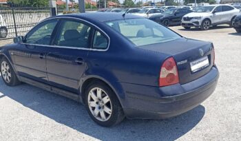 Volkswagen Passat 1.8 full