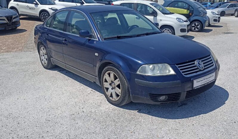 Volkswagen Passat 1.8 full