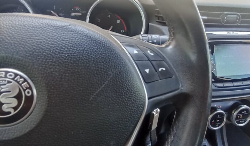 ALFA ROMEO GIULIETTA 1.6JTD 120HP (EN) (A) full