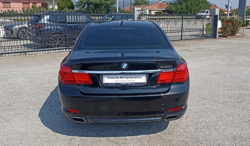 BMW 740i full