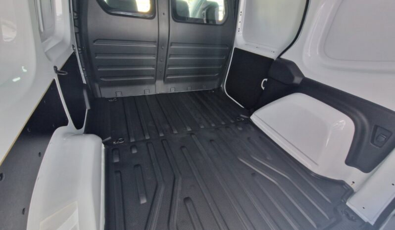 Renault Kangoo Van Blue dCi L1 full