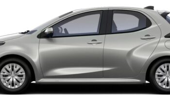 TOYOTA Yaris 1.5 HDF 116hp Live full