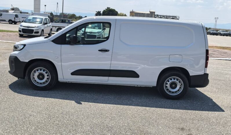 PEUGEOT e-PARTNER VAN 136hp L2H1 full