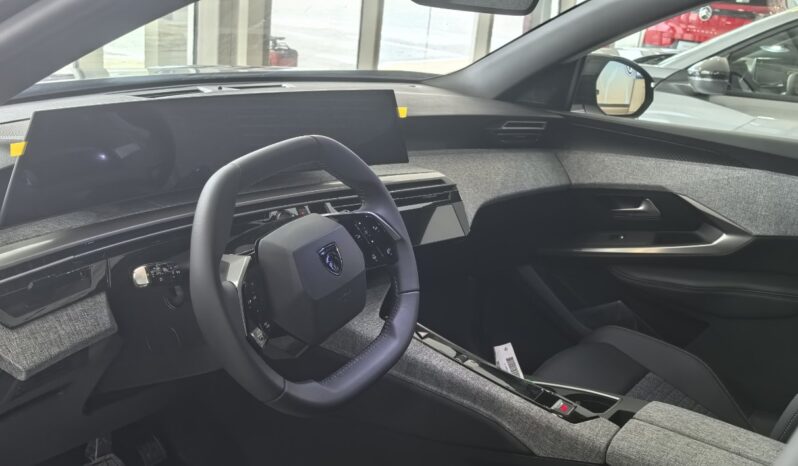 Peugeot e‐3008 210hp (157kW) 73kWh Allure full