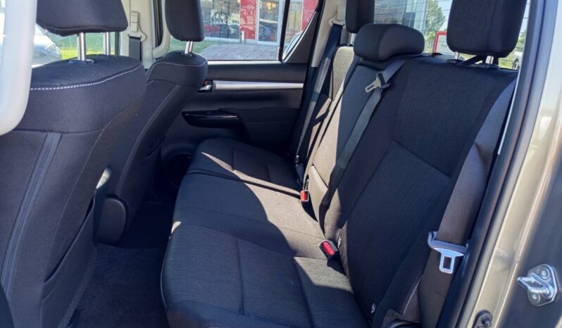 Toyota HILUX DC 4X4 2.8D 48V CRUISER A/T MY25 full