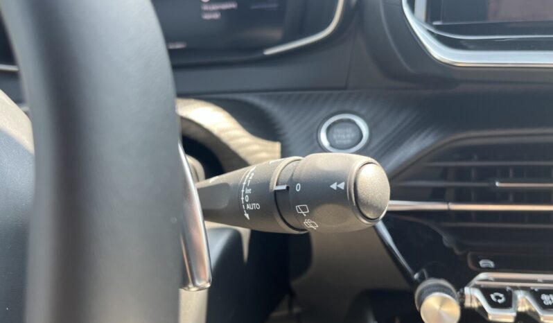 PEUGEOT 2008 FL 1.2 HYBRID 145 E-DCS6 N3 ALLURE full