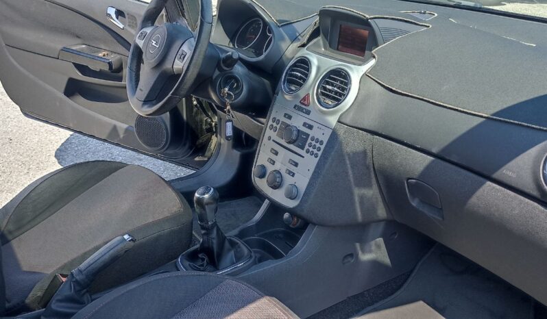 Opel Corsa 1.4 BENZINH full