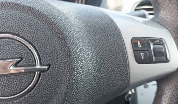 Opel Corsa 1.4 BENZINH full