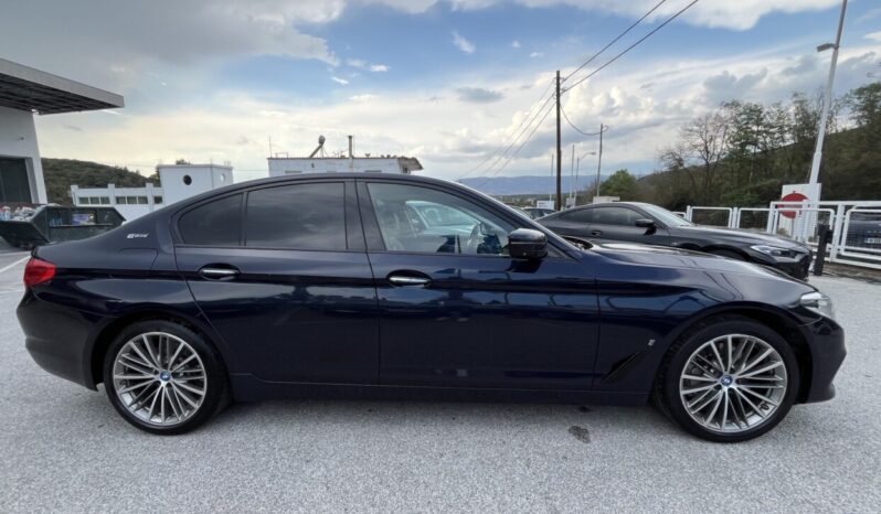 BMW 530e iPerformance Sport Line full