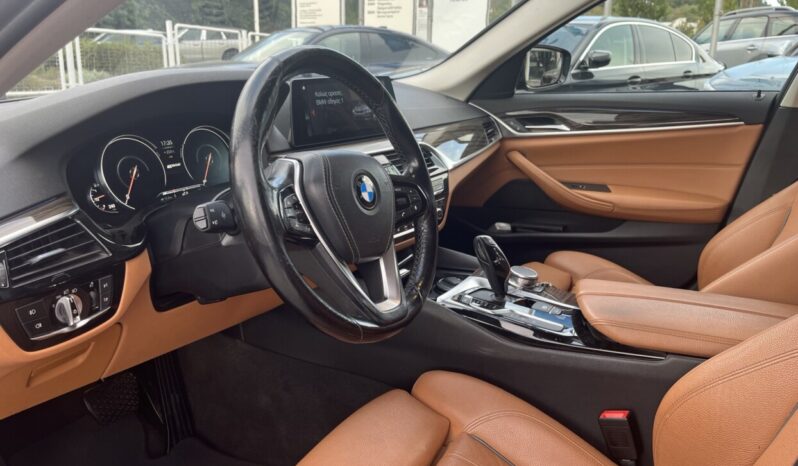 BMW 530e iPerformance Sport Line full