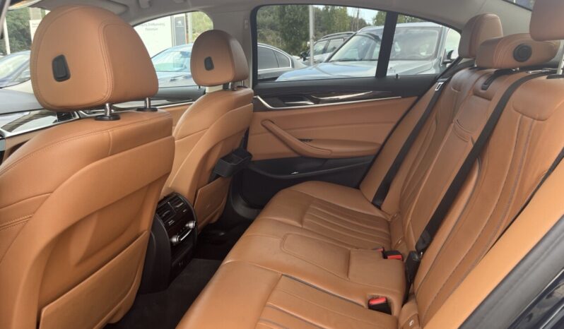 BMW 530e iPerformance Sport Line full