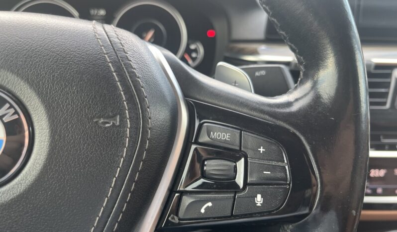 BMW 530e iPerformance Sport Line full