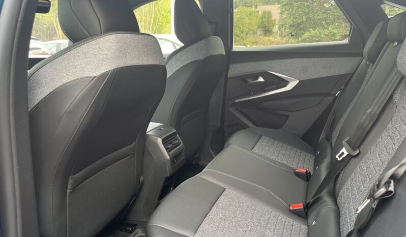 Peugeot 3008 HYBRID 145hp E-DCS6 ALLURE full