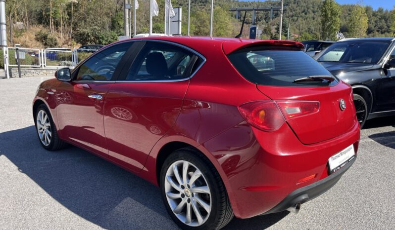 Alfa Romeo Giulietta 1.6 JTD 105hp full