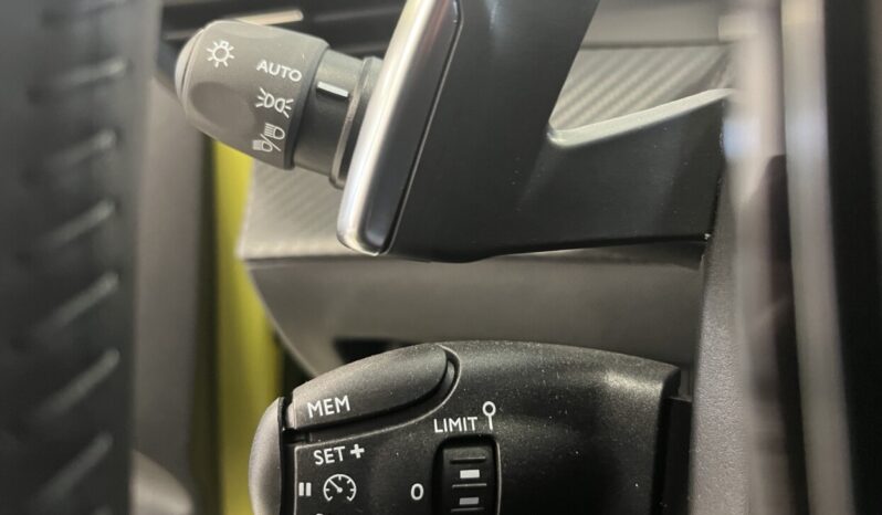 Peugeot 208 FL Hybrid 110 e‐DCS6 Style full