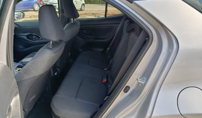 Toyota Yaris Cross 1.5 HDF 130hp Style Bitone full