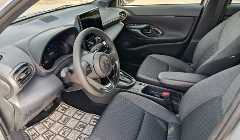 Toyota Yaris Cross 1.5 HDF 130hp Style Bitone full