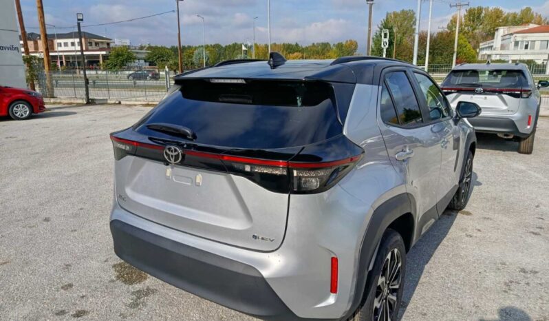 Toyota Yaris Cross 1.5 HDF 130hp Style Bitone full