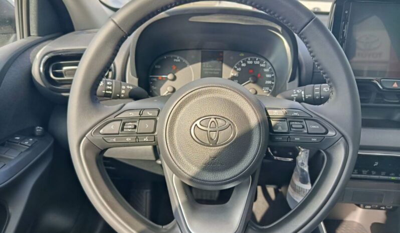 Toyota Yaris Cross 1.5 HDF 130hp Style Bitone full