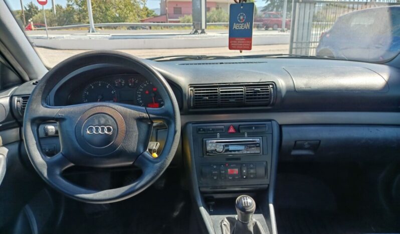 AUDI A4 1.6 BENZINH full