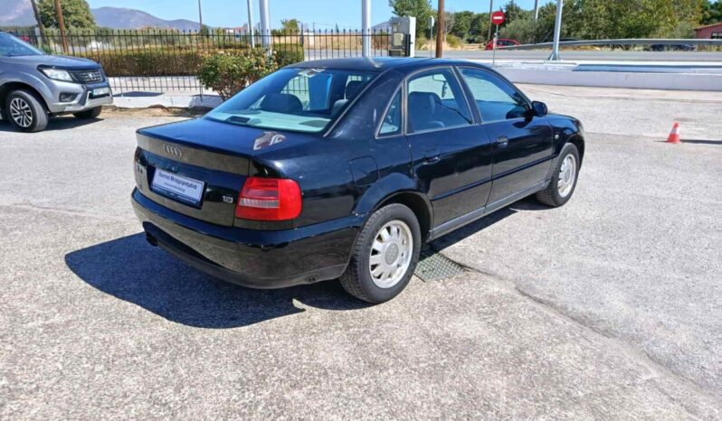 AUDI A4 1.6 BENZINH full