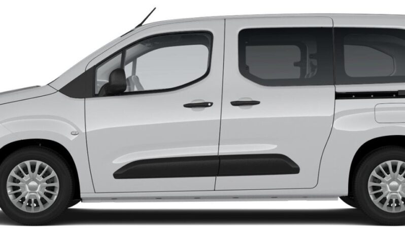 Toyota PROACE CITY VERSO Active L2 1.2T 110hp Shuttle/7s full