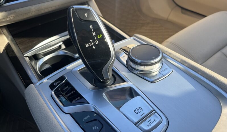 BMW 740E iPerformance (Π) full