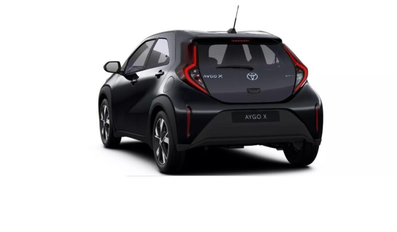 Toyota AYGO (X) Cross 1.5PHDF 116hp X-STYLE PLUS full