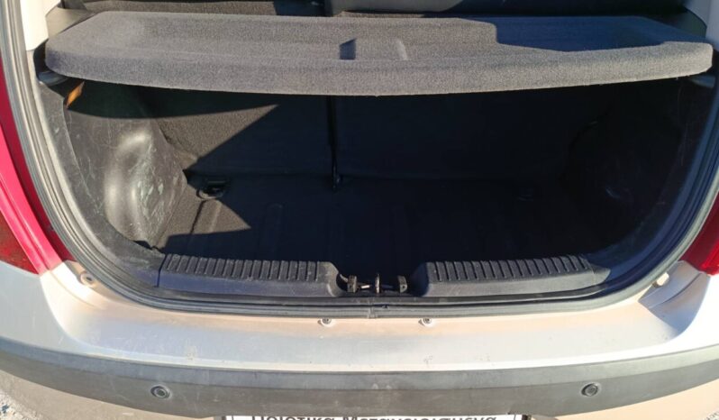 Hyundai i10 1.2 BENZINH 75HP full