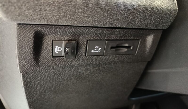 Opel Grandland Plus Hybrid 1.2 145hp EDCT6 full