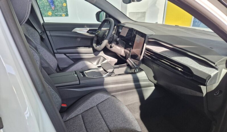 RENAULT AUSTRAL E-TECH 1.2 TECHNO HYBRID 200hp full