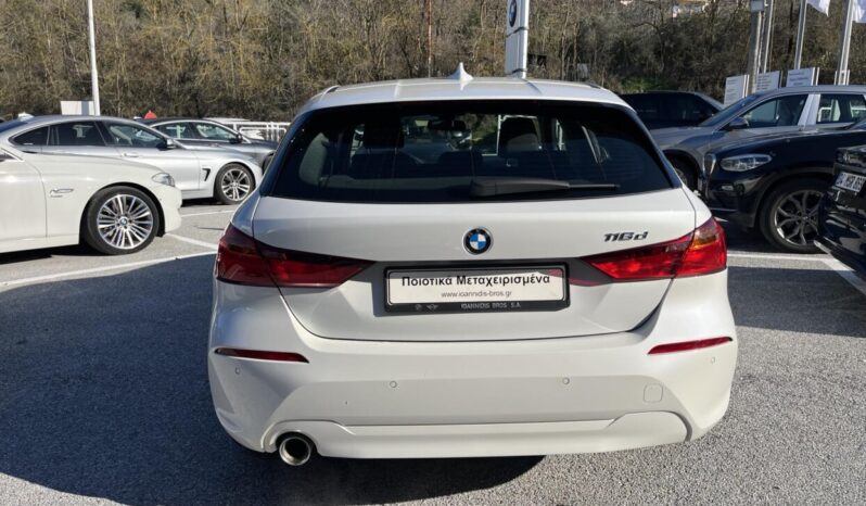 BMW 116d F40 Advantage full