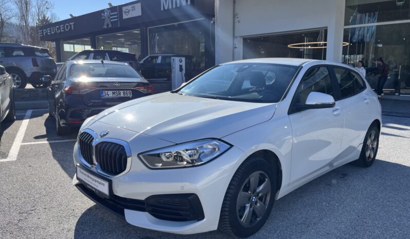 BMW 116d F40 Advantage full