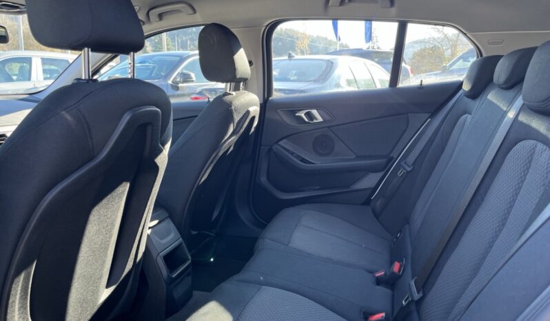 BMW 116d F40 Advantage full