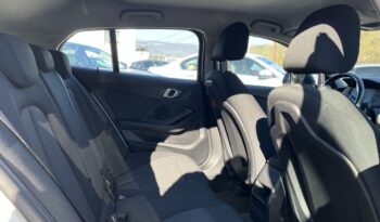 BMW 116d F40 Advantage full