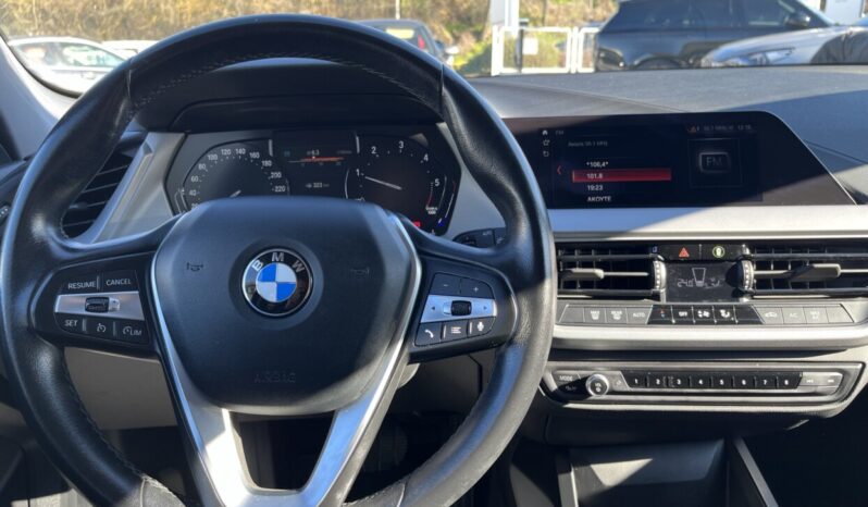 BMW 116d F40 Advantage full