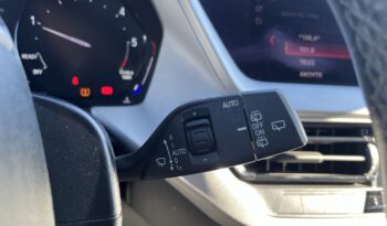 BMW 116d F40 Advantage full